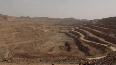 عکس های معدن سنگ آهن جلال آباد
