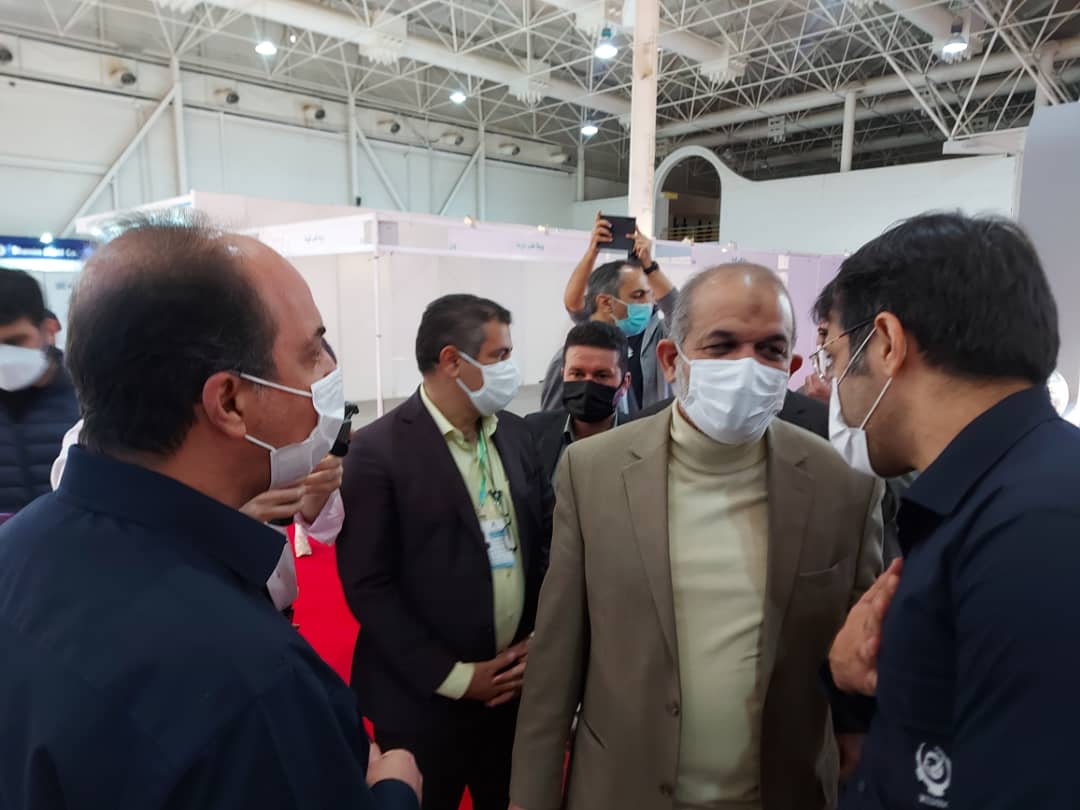 بازدید وزیر کشور از غرفه میدکو در نمایشگاه محیط زیست